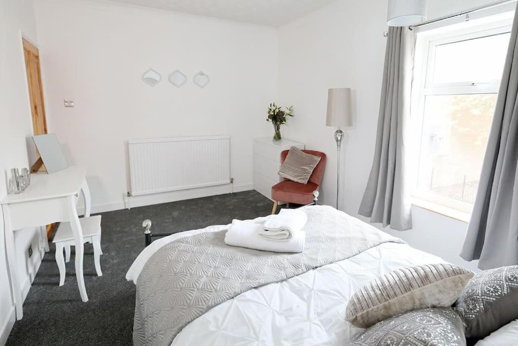 Convenient & Central 2-Bed House Norwich Exterior photo